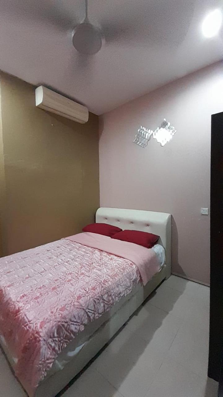 Ummul Motel Arau Esterno foto